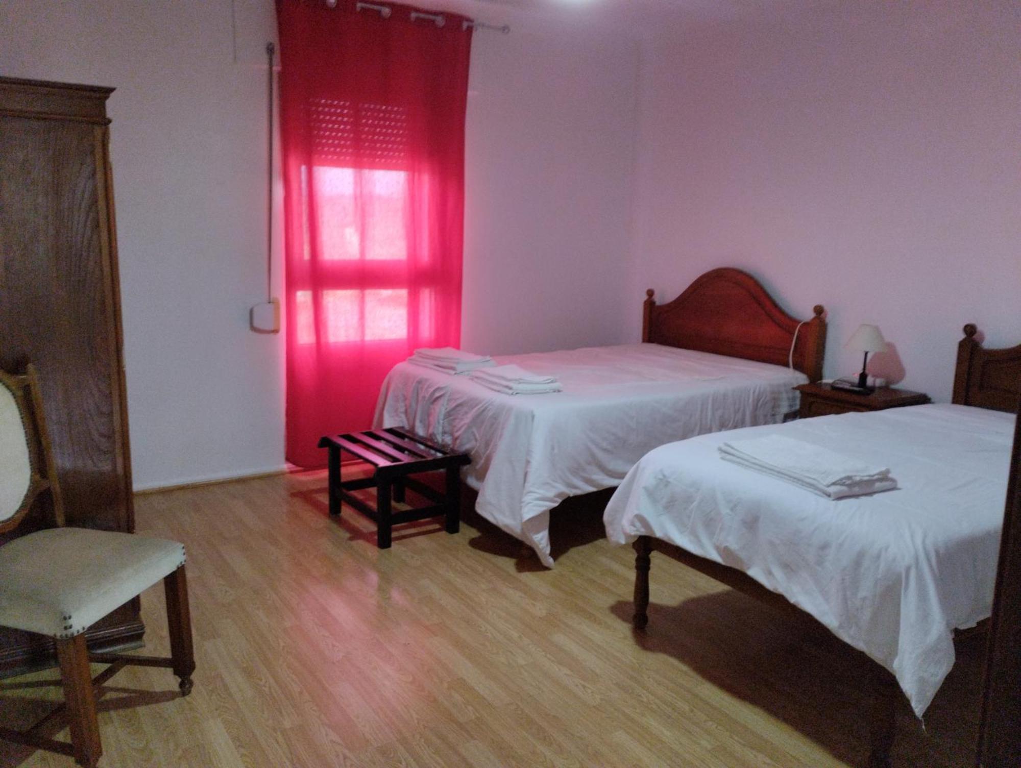 Hotel D Joao 米兰达·杜·杜罗 外观 照片